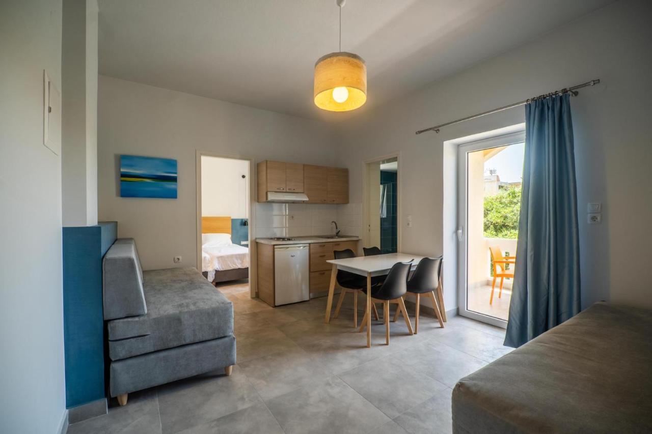 Alexia Beach Hotel Ajía Marína Kültér fotó