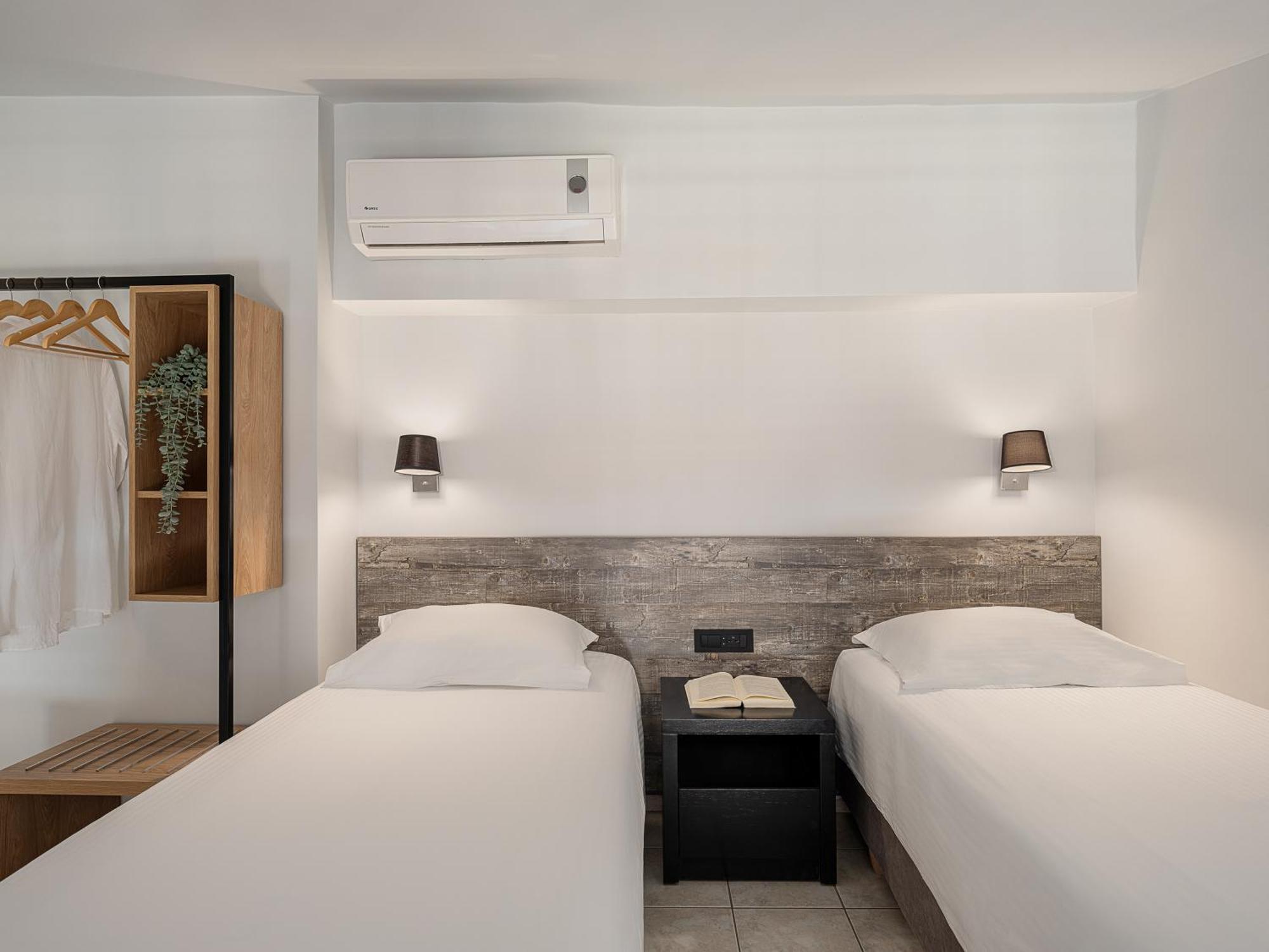 Alexia Beach Hotel Ajía Marína Kültér fotó