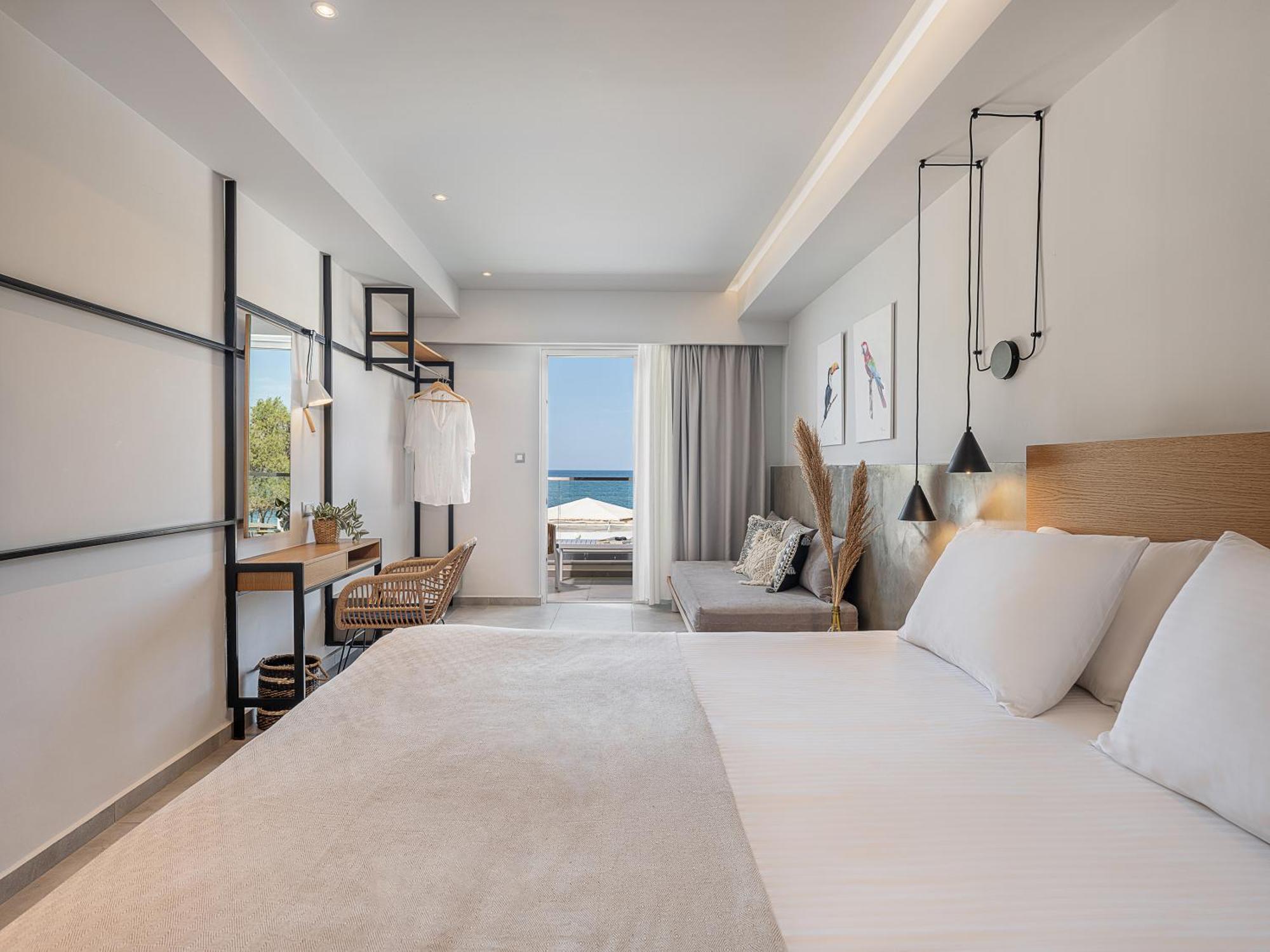 Alexia Beach Hotel Ajía Marína Kültér fotó